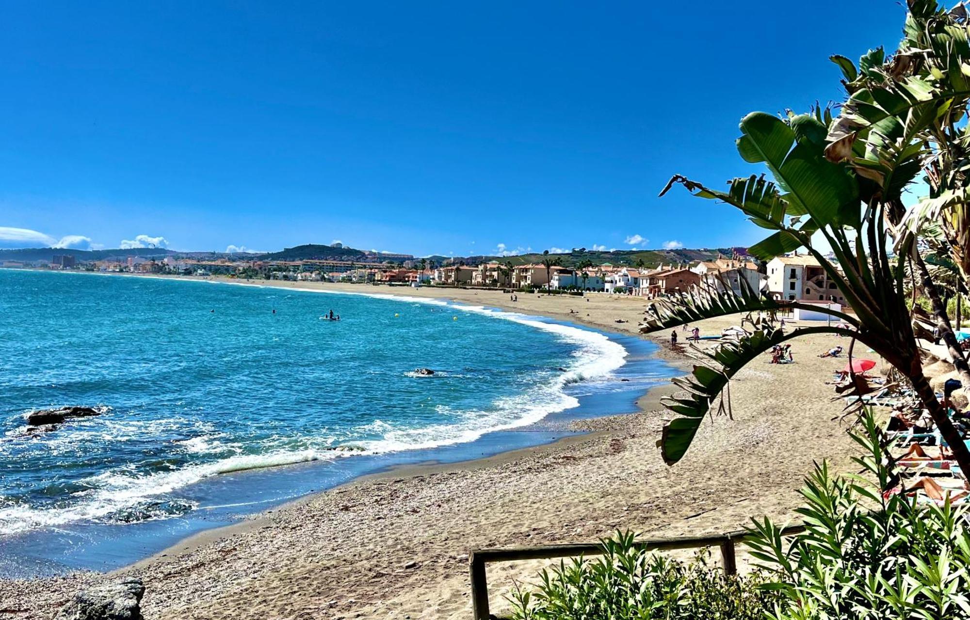 Atico Con Gran Terraza A 50 Metros De La Playa De Casares Lägenhet San Luis de Sabinillas Exteriör bild